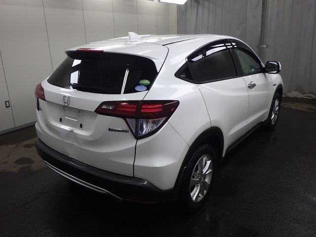 HONDA VEZEL 2016