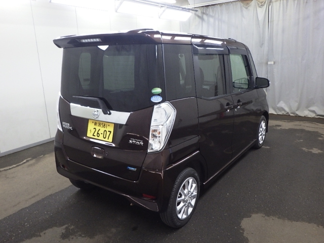 NISSAN DAYZ ROOX 2015