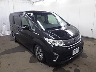 HONDA STEP WAGON 2015