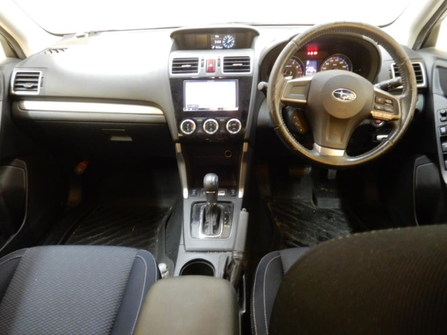 SUBARU FORESTER 2014