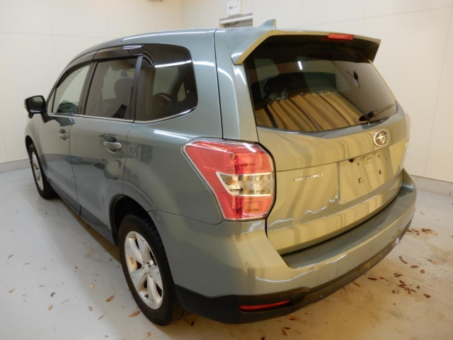 SUBARU FORESTER 2014