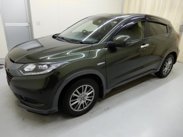HONDA VEZEL 2015
