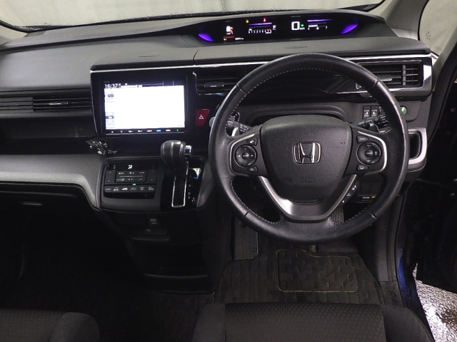 HONDA STEP WAGON 2021