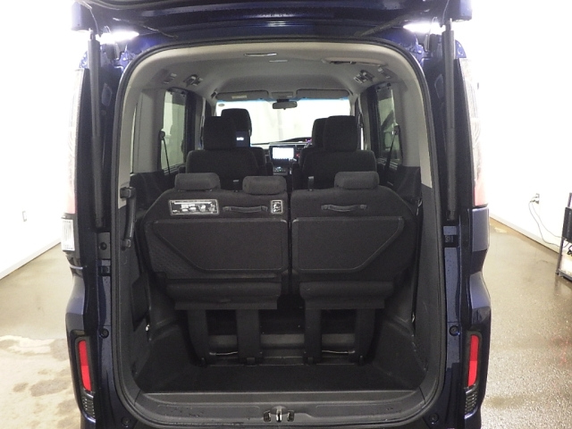 HONDA STEP WAGON 2021