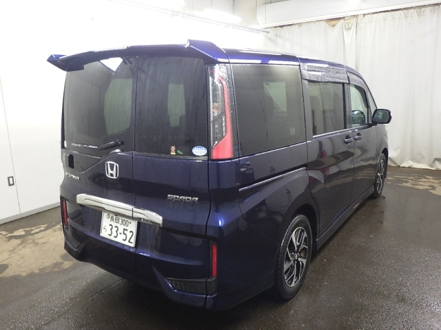 HONDA STEP WAGON 2021