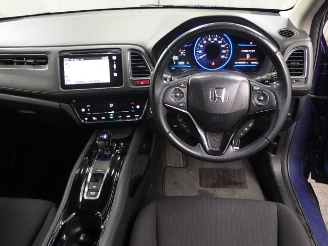 HONDA VEZEL 2014