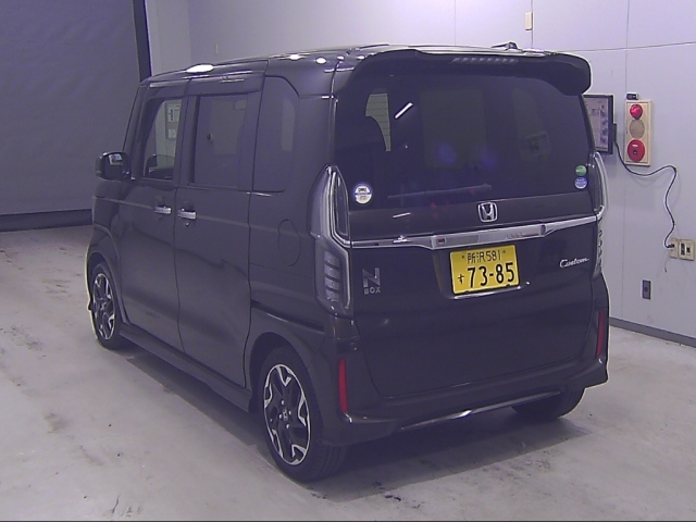 HONDA N BOX 2018