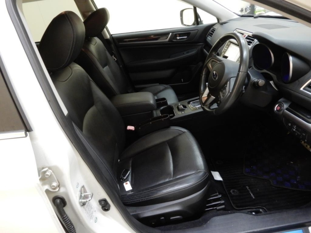 SUBARU LEGACY OUTBACK 2015