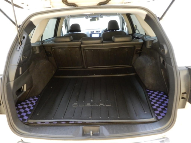 SUBARU LEGACY OUTBACK 2015