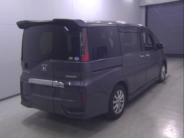 HONDA STEP WAGON 2015