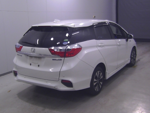 HONDA SHUTTLE 2015