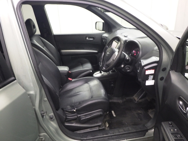 NISSAN X-TRAIL 2011