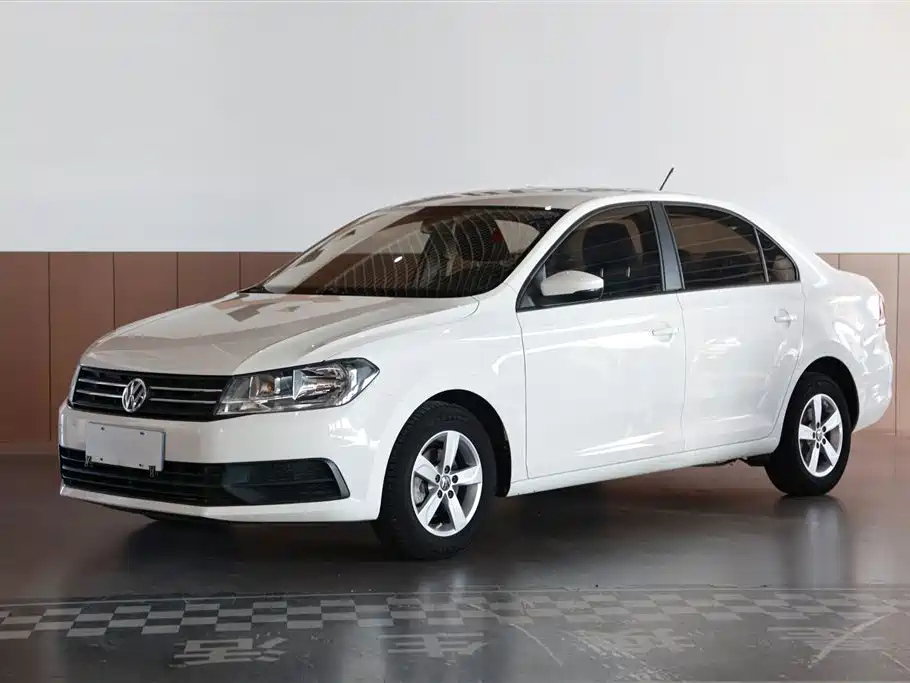 VOLKSWAGEN SANTANA