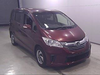 HONDA FREED 2015