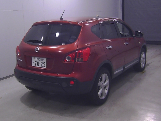 NISSAN DUALIS 2011