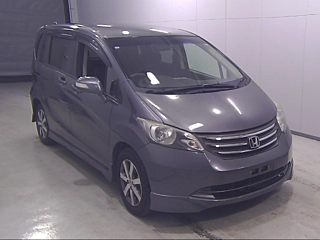 HONDA FREED 2010