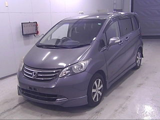 HONDA FREED 2010