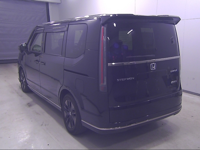 HONDA STEP WAGON 2022