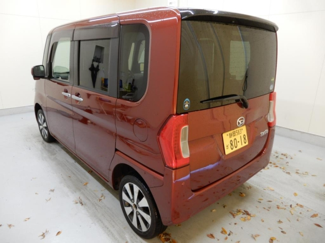 DAIHATSU TANTO 2016