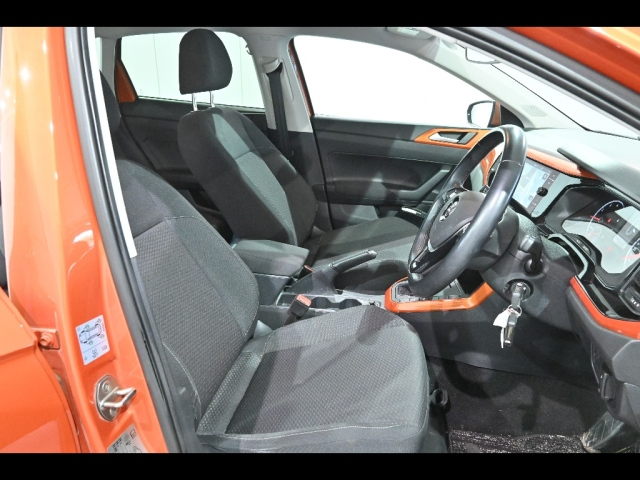 VOLKSWAGEN POLO 2018