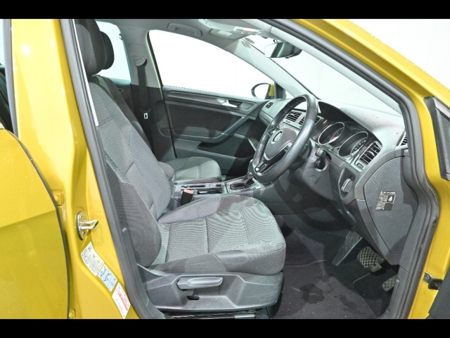 VOLKSWAGEN GOLF VARIANT 2018