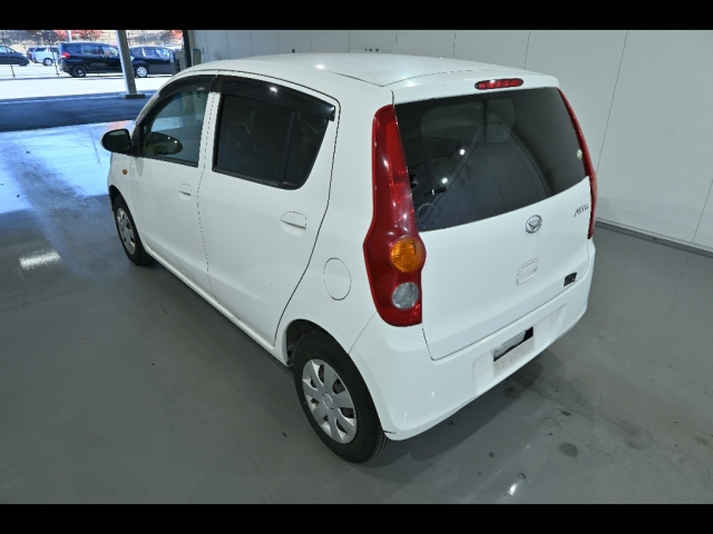 DAIHATSU MIRA 2010