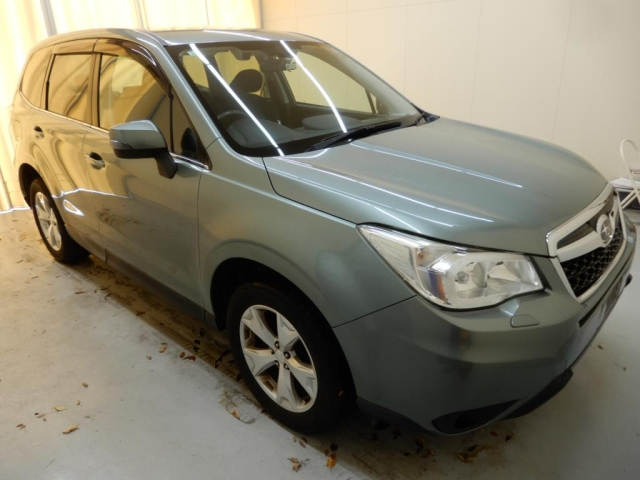 SUBARU FORESTER 2014