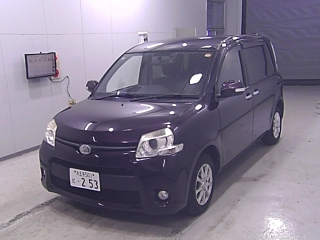 TOYOTA SIENTA 2012
