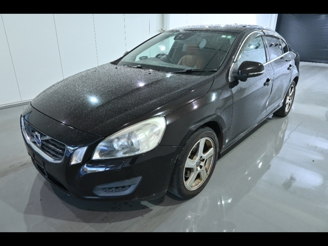 VOLVO S60 2012