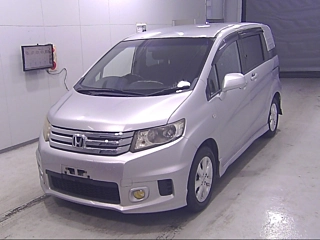 HONDA FREED 2010