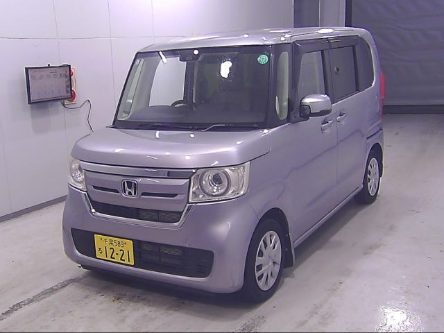 HONDA N BOX 2017