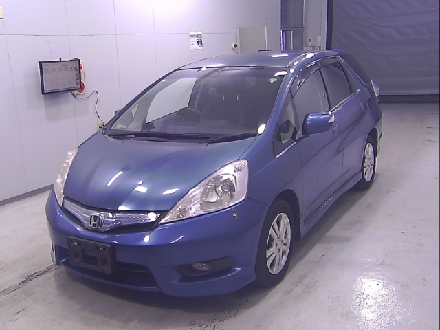 HONDA FIT SHUTTLE 2011