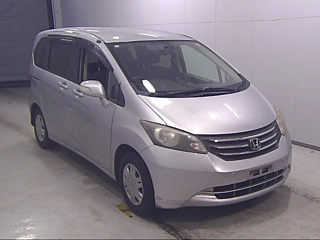 HONDA FREED 2009