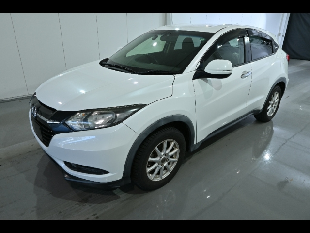 HONDA VEZEL 2015