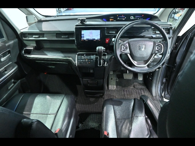 HONDA STEP WAGON 2015