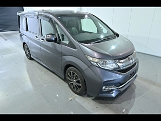 HONDA STEP WAGON 2015