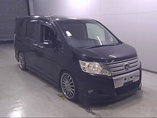 HONDA STEP WAGON 2011