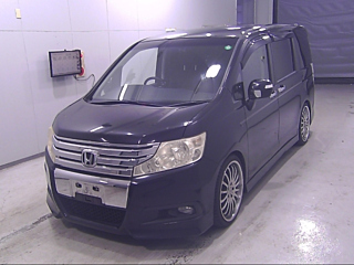HONDA STEP WAGON 2011