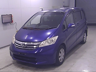 HONDA FREED 2013