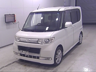 DAIHATSU TANTO 2009
