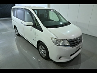 NISSAN SERENA 2013
