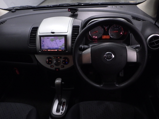 NISSAN NOTE 2011