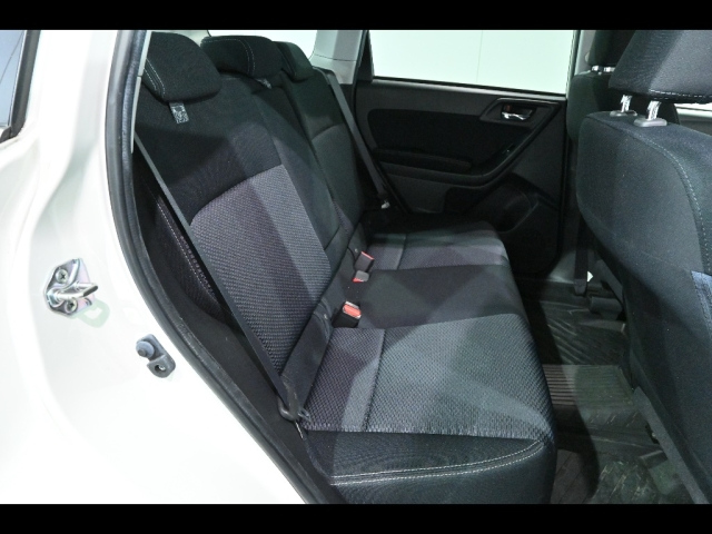 SUBARU FORESTER 2015