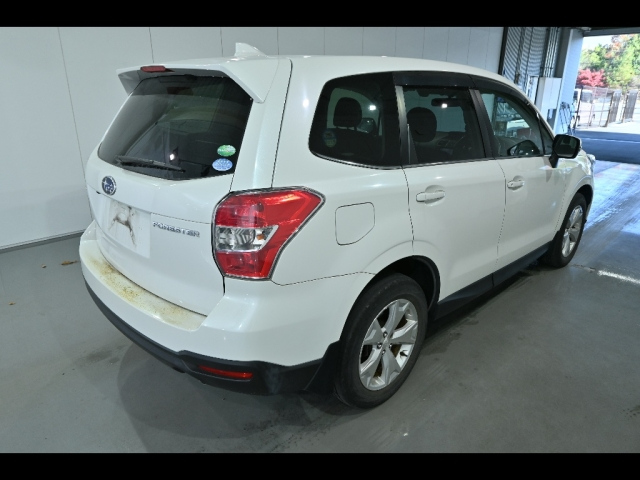 SUBARU FORESTER 2015