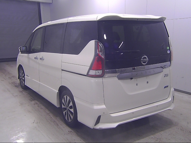 NISSAN SERENA 2017
