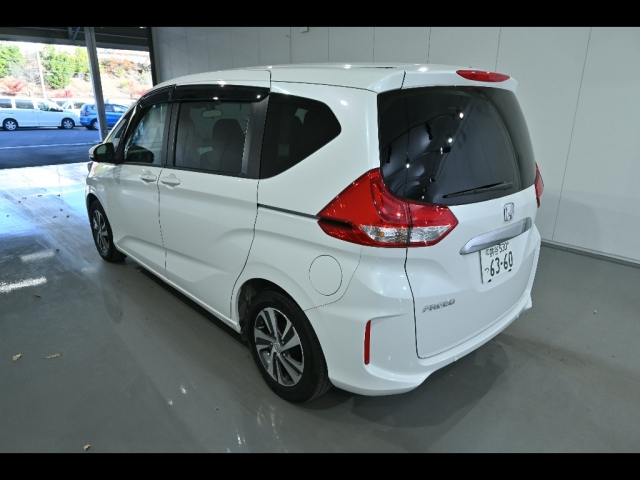 HONDA FREED 2021
