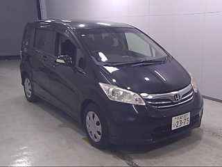 HONDA FREED 2013