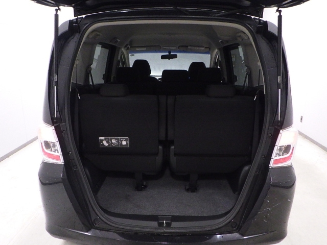 HONDA FREED 2013