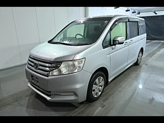 HONDA STEP WAGON 2013
