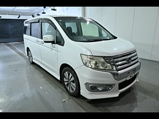 HONDA STEP WAGON 2013